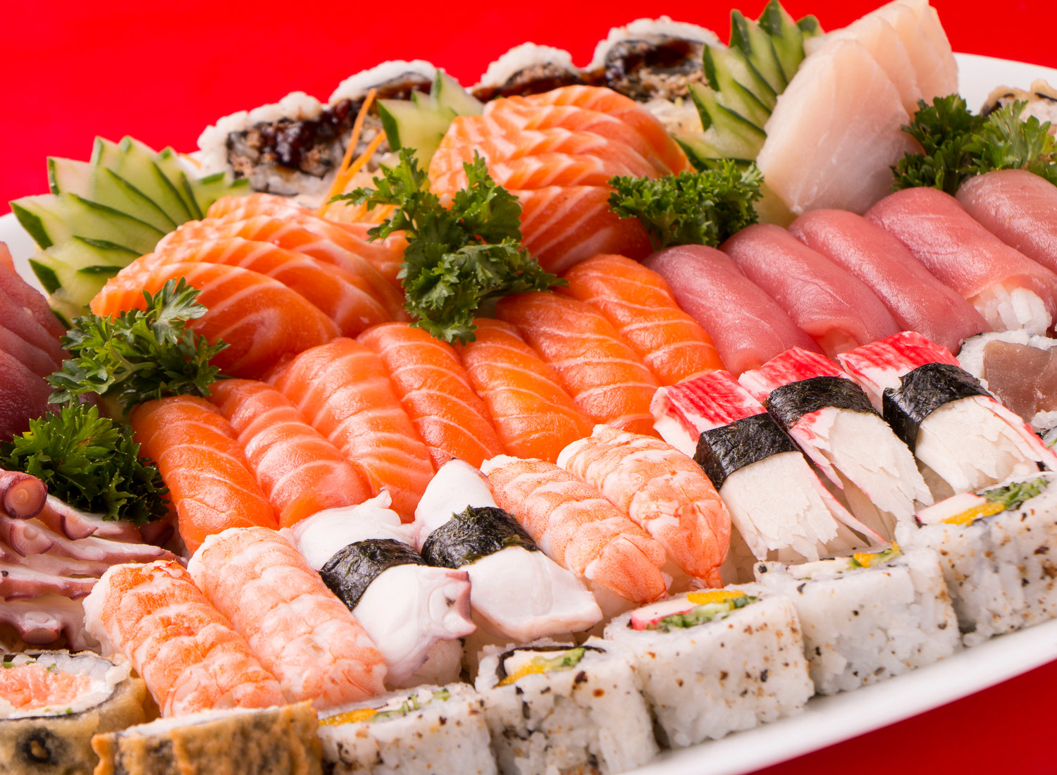 Combinado de sushis e sashimis do Center China